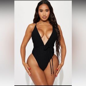 Fashion Nova Brand New Summertime drinks 1 piece swimsuit